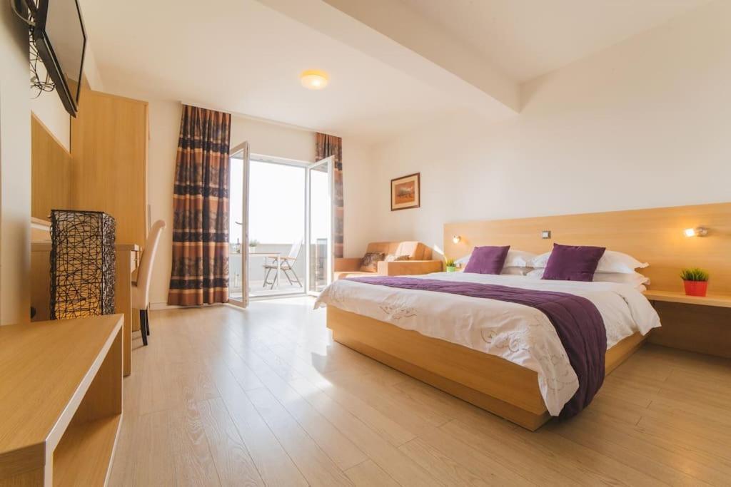 Villa Dubrovnik Makarska Bagian luar foto
