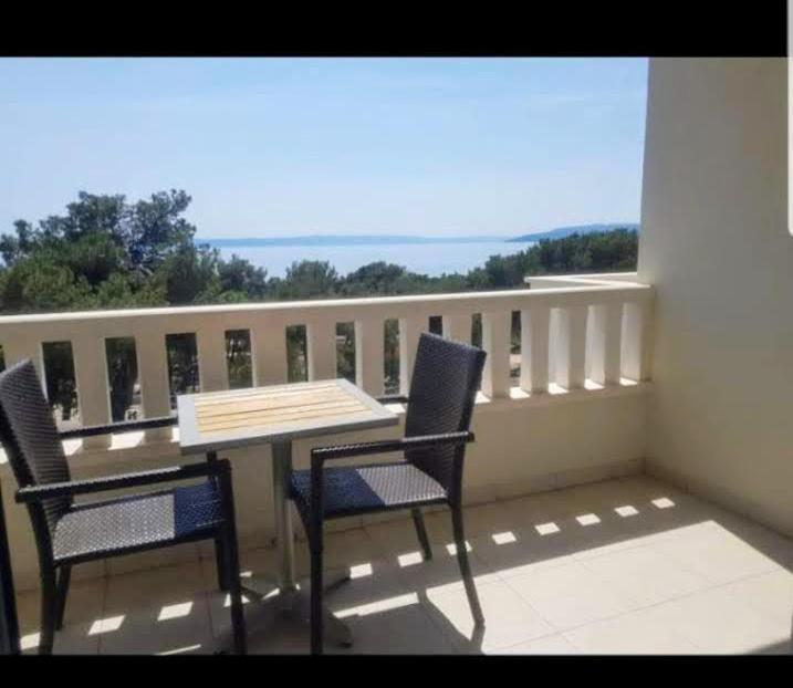 Villa Dubrovnik Makarska Bagian luar foto